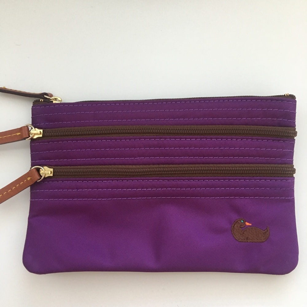 Dooney and Bourke wallet
